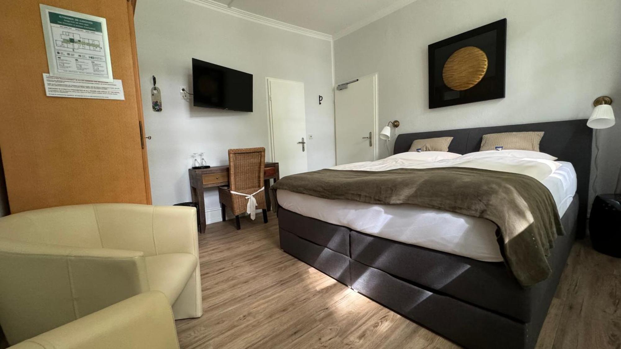 Goethe Hotel Bad Pyrmont Bilik gambar